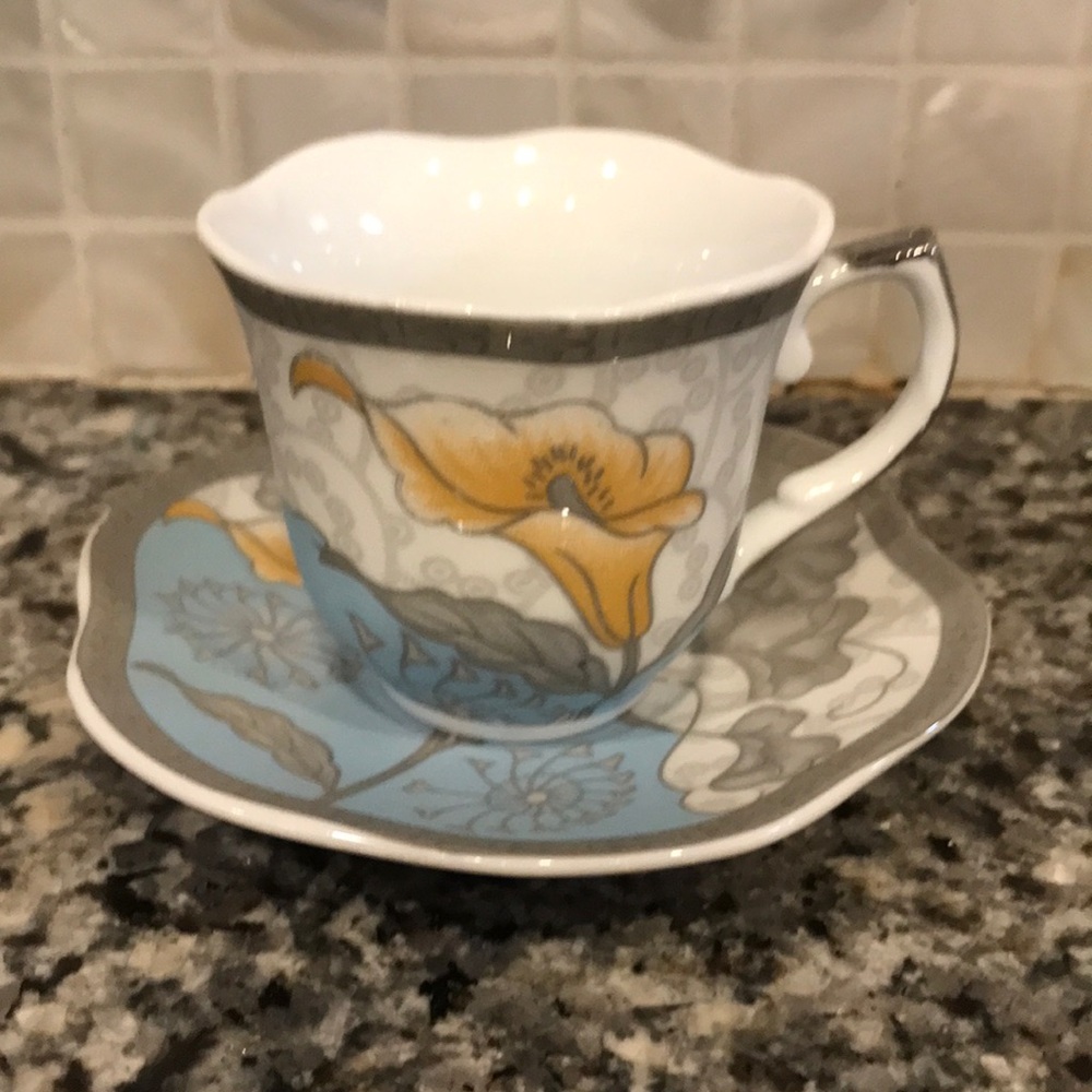 Yamasen gold collection demitasse cup and saucer